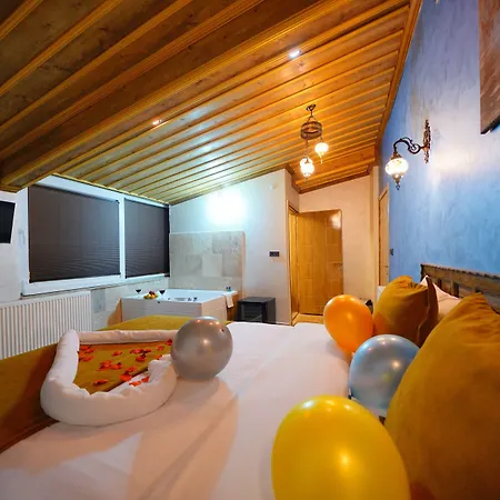 Moonlight Of Cappadocia