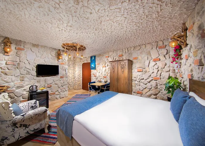 Moonlight Of Cappadocia 乌奇希萨尔