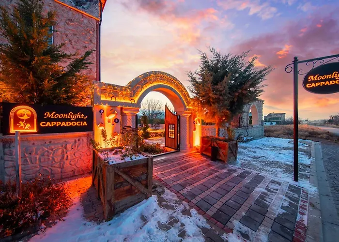 Moonlight Of Cappadocia * Üçhisar